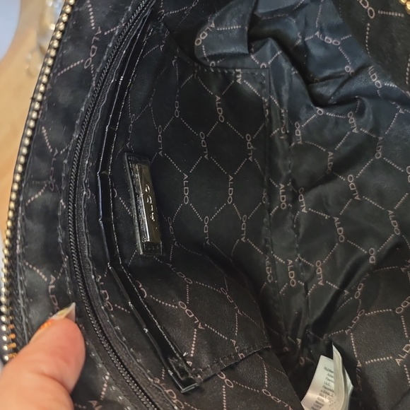 ALDO Glossy Black Croc Crossbody Bag - Picture 3 of 8